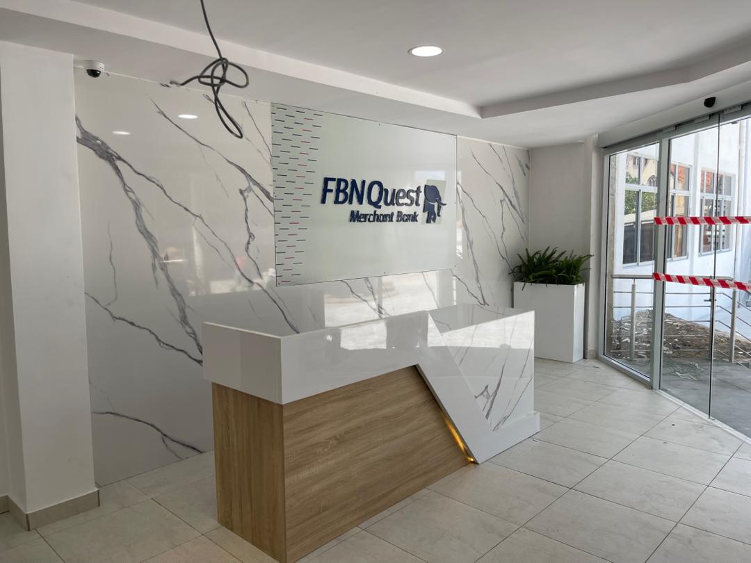 Enyo Retail Glass